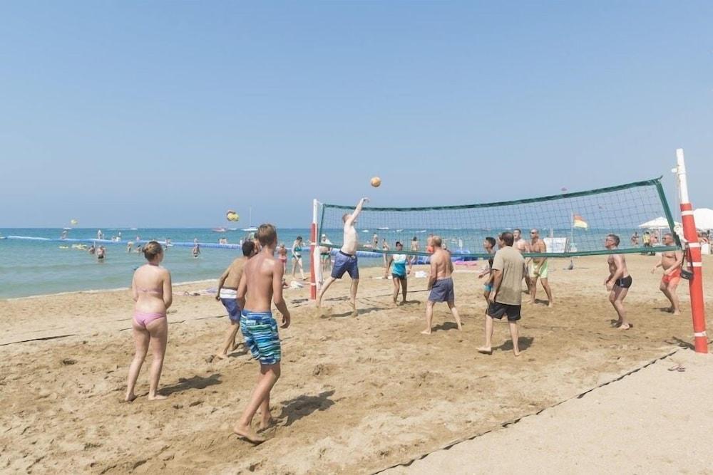 Sandy Beach Hotel Сиде Екстериор снимка