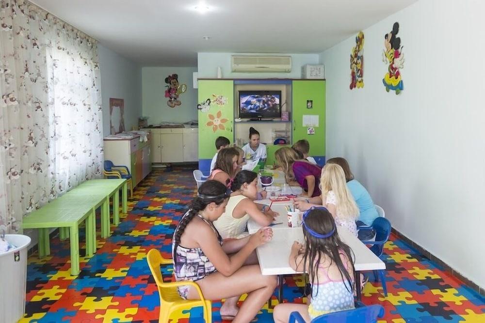 Sandy Beach Hotel Сиде Екстериор снимка