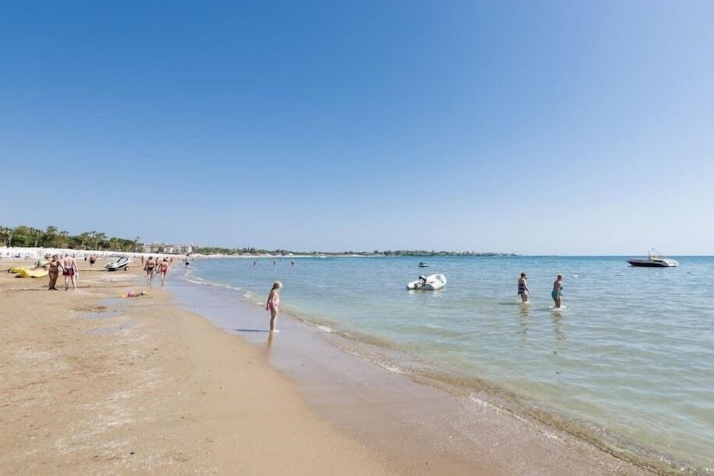 Sandy Beach Hotel Сиде Екстериор снимка